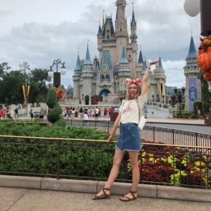 Meet your Posher, Alyssa